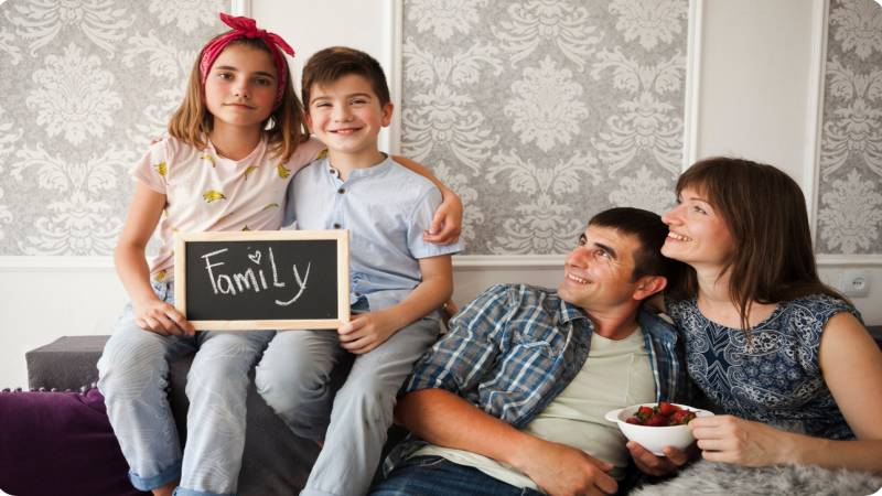 Parenting Done Easily Convwbfamily: Smart Strategies for Everyday Parenting